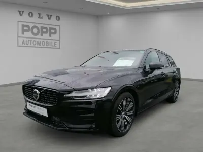 Gebraucht Volvo V60 Plus 197 PS (144 kW) 2025 Onyx black / metallic Kombi