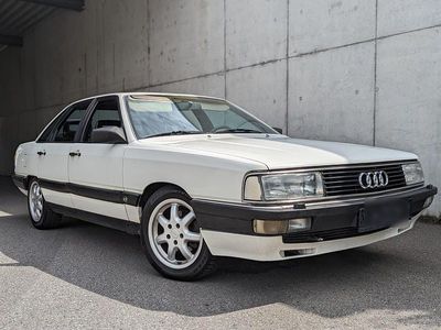 Weiß Gebraucht 1986 Audi 200 Limousine | 6.950 €