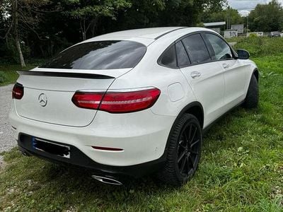 Gebraucht Mercedes GLC250 211 PS (155 kW) 2017 Weiß Coupé