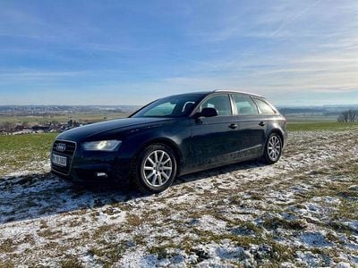 Blau Gebraucht 2015 Audi A4 Ambiente Kombi | 9.400 € (Guter Preis)