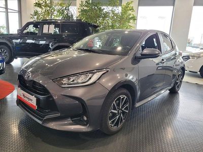 Gebraucht Toyota Yaris Comfort 125 PS (91 kW) 2022 Grau Kleinwagen