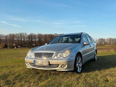 Gebraucht Mercedes C200 163 PS (119 kW) 2004 Silber Kombi