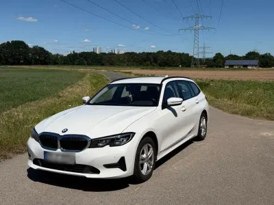 Gebraucht BMW 320 190 PS (139 kW) 2021 Weiß Kombi