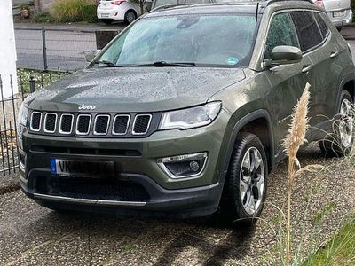 Grün Gebraucht 2019 Jeep Compass Limited SUV | 17.400 € (Fairer Preis)
