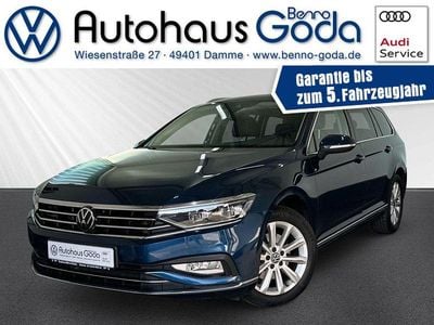 Gebraucht VW Passat Elegance 150 PS (110 kW) 2021 Aquamarinblau (metallic) Kombi