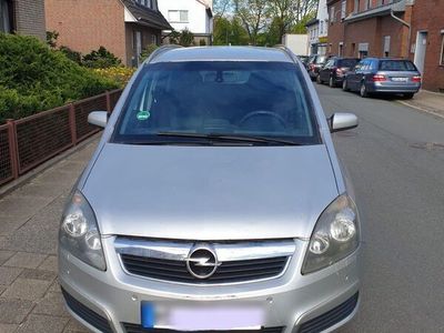 gebraucht Opel Zafira 1,9cdti Sehr gepflegt!!!