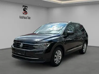 Gebraucht VW Tiguan Active 150 PS (110 kW) 2022 Schwarz SUV