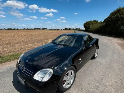 Gebraucht Mercedes SLK230 193 PS (141 kW) 1999 Schwarz Cabrio