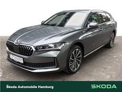 Neu Skoda Superb LAURIN & KLEMENT 193 PS (141 kW) 2025 Grau (graphitegrau metallic) Kombi
