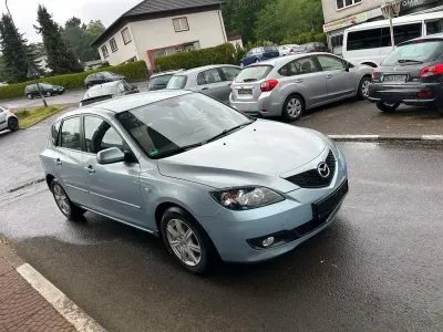 Używany Mazda 3 Active 105 KM (77 kW) 2007 Niebieski Sedan/Limuzyna