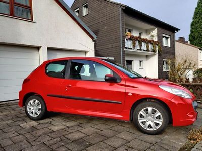 gebraucht Peugeot 206+ 206 + / Klima / TÜV NEU / gepflegt