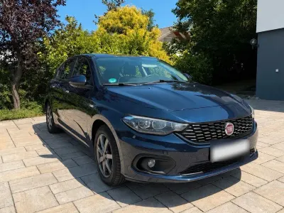 Gebraucht Fiat Tipo Easy 95 PS (69 kW) 2017 Blau Kombi