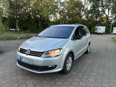 gebraucht VW Sharan 2.0 TDI DSG MATCH NAVI PANO SHZ