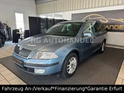 Gebraucht Skoda Octavia 102 PS (75 kW) 2008 Blau Kombi