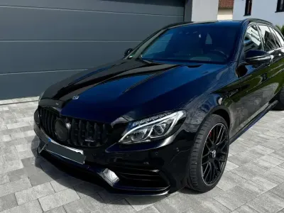Używany Mercedes C63 AMG AMG 510 KM (375 kW) 2017 Czarny Kombi