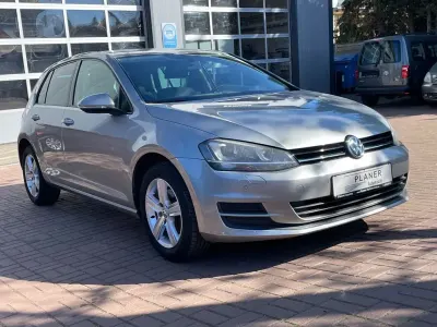 Gebraucht VW Golf VII Comfortline 105 PS (77 kW) 2013 Silber Limousine