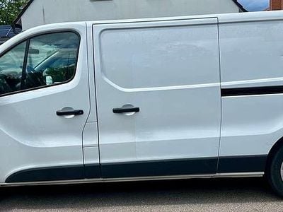 Weiß Gebraucht 2019 Renault Trafic Komfort Van / Kleinbus | 6.200 €