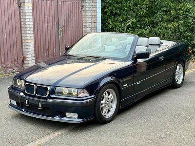 BMW 320 Cabriolet