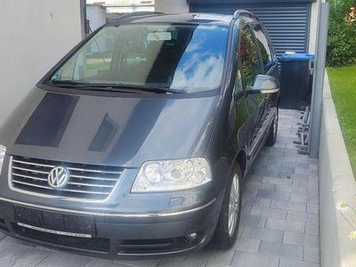VW Sharan