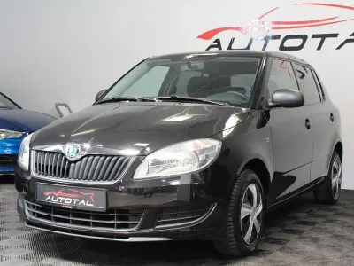 Gebraucht Skoda Fabia Classic 60 PS (44 kW) 2011 Schwarz Limousine