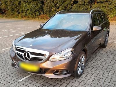 Gebraucht Mercedes E220 Elegance 170 PS (125 kW) 2013 Braun Kombi