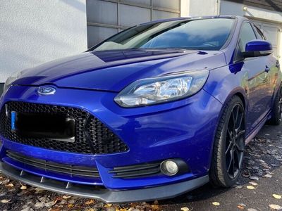 gebraucht Ford Focus 2,0 EcoBoost ST Leder-Sport-Paket ST