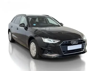 Gebraucht Audi A4 163 PS (119 kW) 2023 Schwarz Kombi