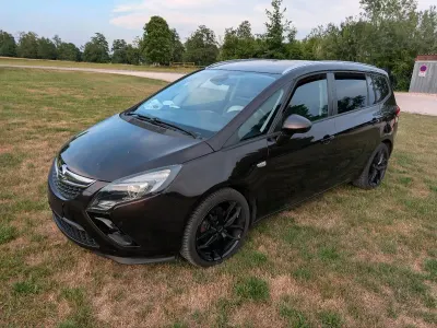 Gebraucht Opel Zafira 140 PS (102 kW) 2012 Braun Van / Kleinbus