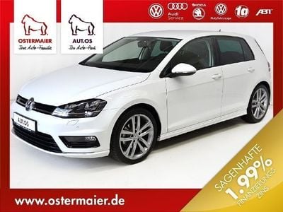 Weiß Gebraucht 2016 VW Golf VII Highline Limousine | 26.800 €
