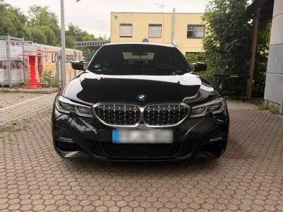 Gebraucht BMW 320 M Sport 184 PS (135 kW) 2019 Schwarz Limousine