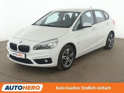 Gebraucht BMW 218 Active Tourer Sport Line 150 PS (110 kW) 2017 Weiß Van / Kleinbus