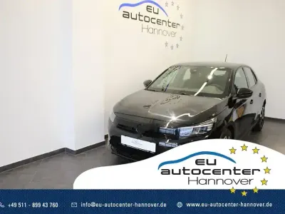 Używany Opel Corsa GS Line 101 KM (74 kW) 2024 Czarny Hatchback