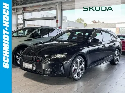 Nuova Skoda Octavia RS 265 CV (194 kW) 2026 Nero Station wagon