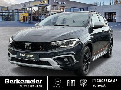 Foresta grün Gebraucht 2024 Fiat Tipo Cross Kombi | 24.925 € (Teuer)