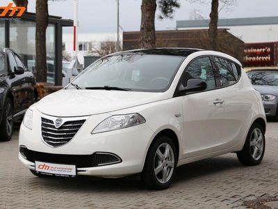 gebraucht Lancia Ypsilon Gold 1.2 SITZHEIZUNG Klima & Sound