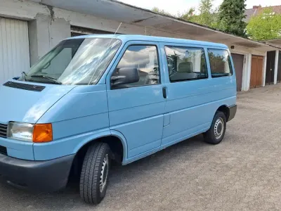 Gebraucht VW T4 84 PS (61 kW) 1998 Blau Van