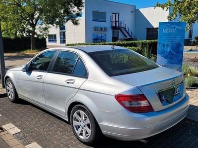 Mercedes C180
