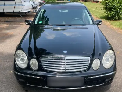 Gebraucht Mercedes 220 2005 Schwarz Limousine
