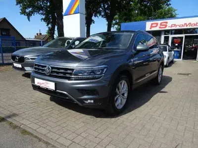 Gebraucht VW Tiguan Allspace Highline 190 PS (139 kW) 2019 Grau SUV