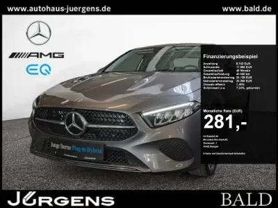 Gebraucht Mercedes A180 Progressive 136 PS (100 kW) 2025 Grau metalliclack mountaingrau Limousine