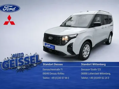 Neu Ford Tourneo Courier Titanium 125 PS (91 kW) 2025 Grau Van / Kleinbus