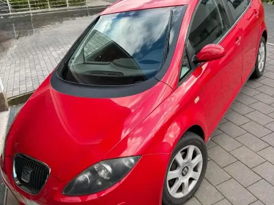 Gebraucht Seat Altea 105 PS (77 kW) 2005 Rot Van / Kleinbus