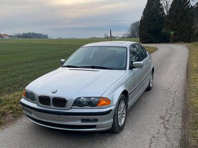 Gebraucht BMW 320 170 PS (125 kW) 2001 Silber Limousine