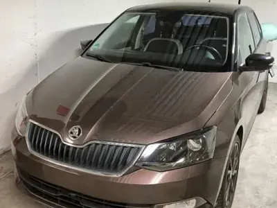 Gebraucht Skoda Fabia Ambition 110 PS (80 kW) 2015 Braun Limousine
