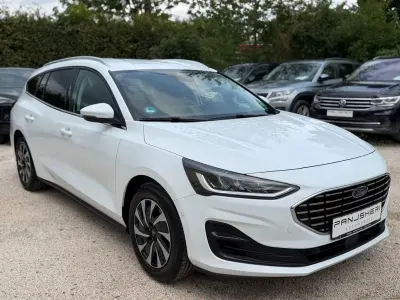 Gebraucht Ford Focus Titanium 116 PS (85 kW) 2023 Weiß Limousine