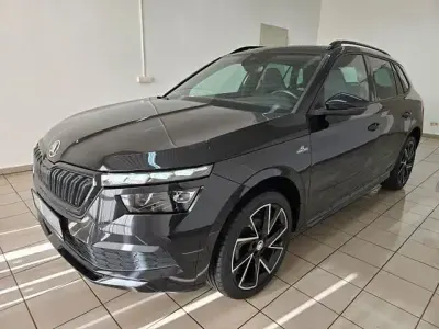 Gebraucht Skoda Kamiq Monte Carlo 150 PS (110 kW) 2021 Schwarzmagic perleffekt SUV
