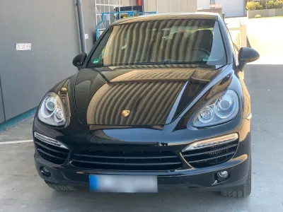 Używany Porsche Cayenne 245 KM (180 kW) 2013 Czarny SUV