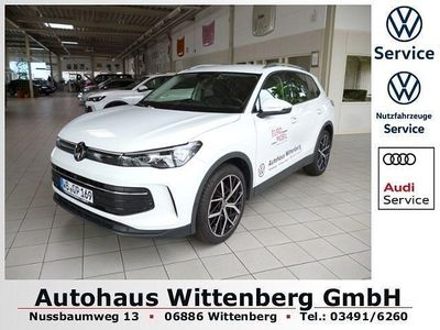 Weiß Gebraucht 2024 VW Tiguan Life SUV | 41.989 €