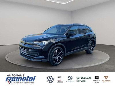 Grenadillschwarz metallic Neu 2025 VW Tiguan SUV | 51.834 € (Fairer Preis)