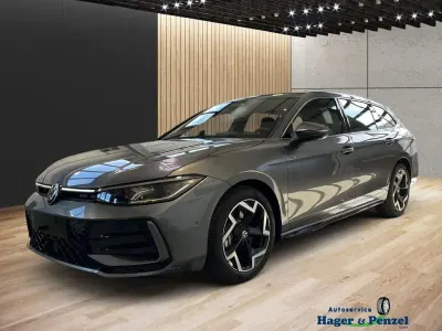 Neu VW Passat R-line 265 PS (194 kW) 2026 Grau Kombi